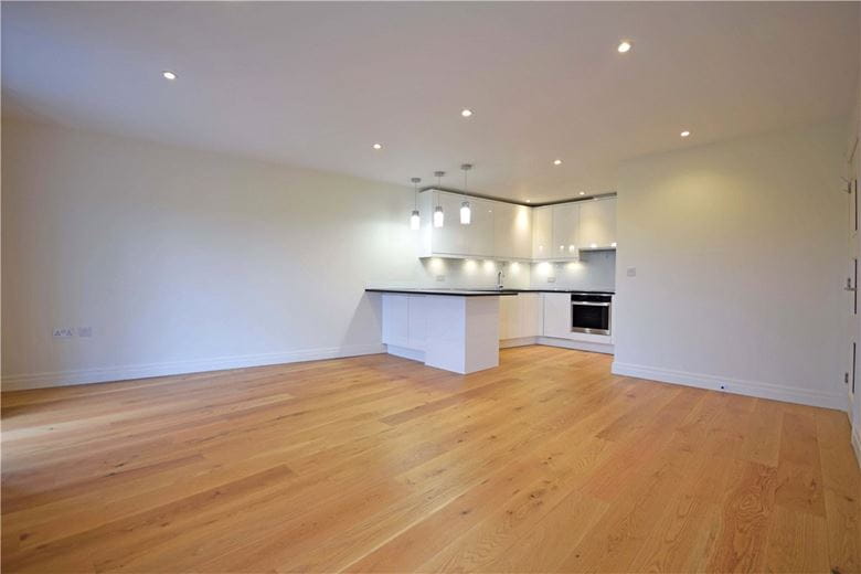 2 bedroom flat, Hobbs House, 18-19 Regent Terrace CB2
