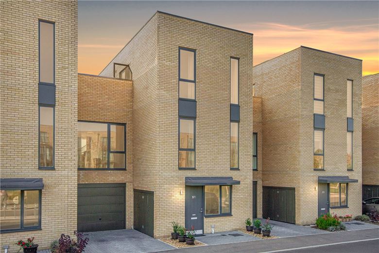 House for sale in Trumpington, Clay Farm Drive, CB2 Cambridge Sales