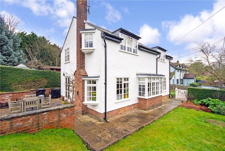 House for sale in Helions Bumpstead, Sages End Road, CB9 Cambridge