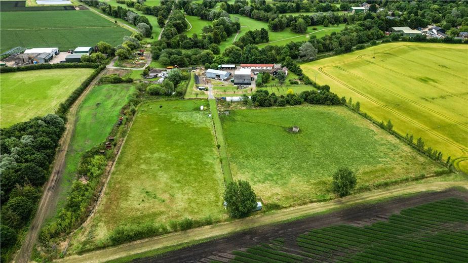 7.1 acres House, Sidings Farm, Fen Road PE28 - Available