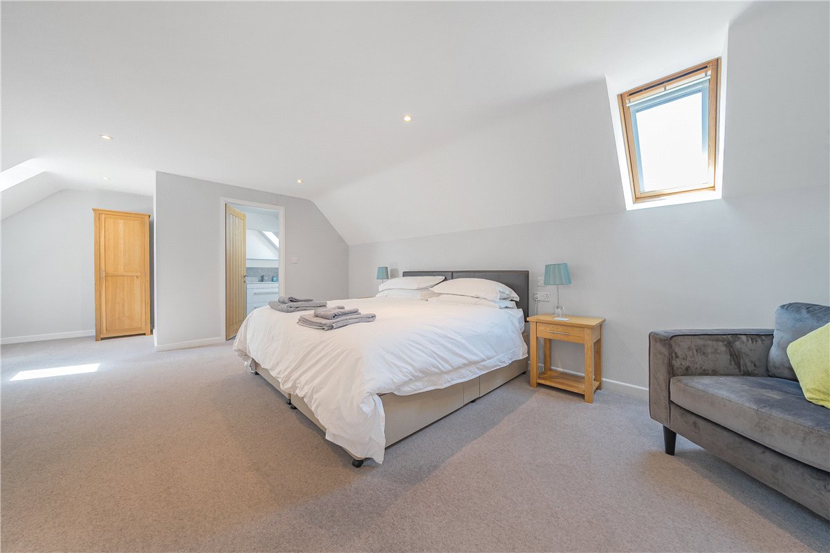  House, Wyton, Huntingdon PE28 - Available