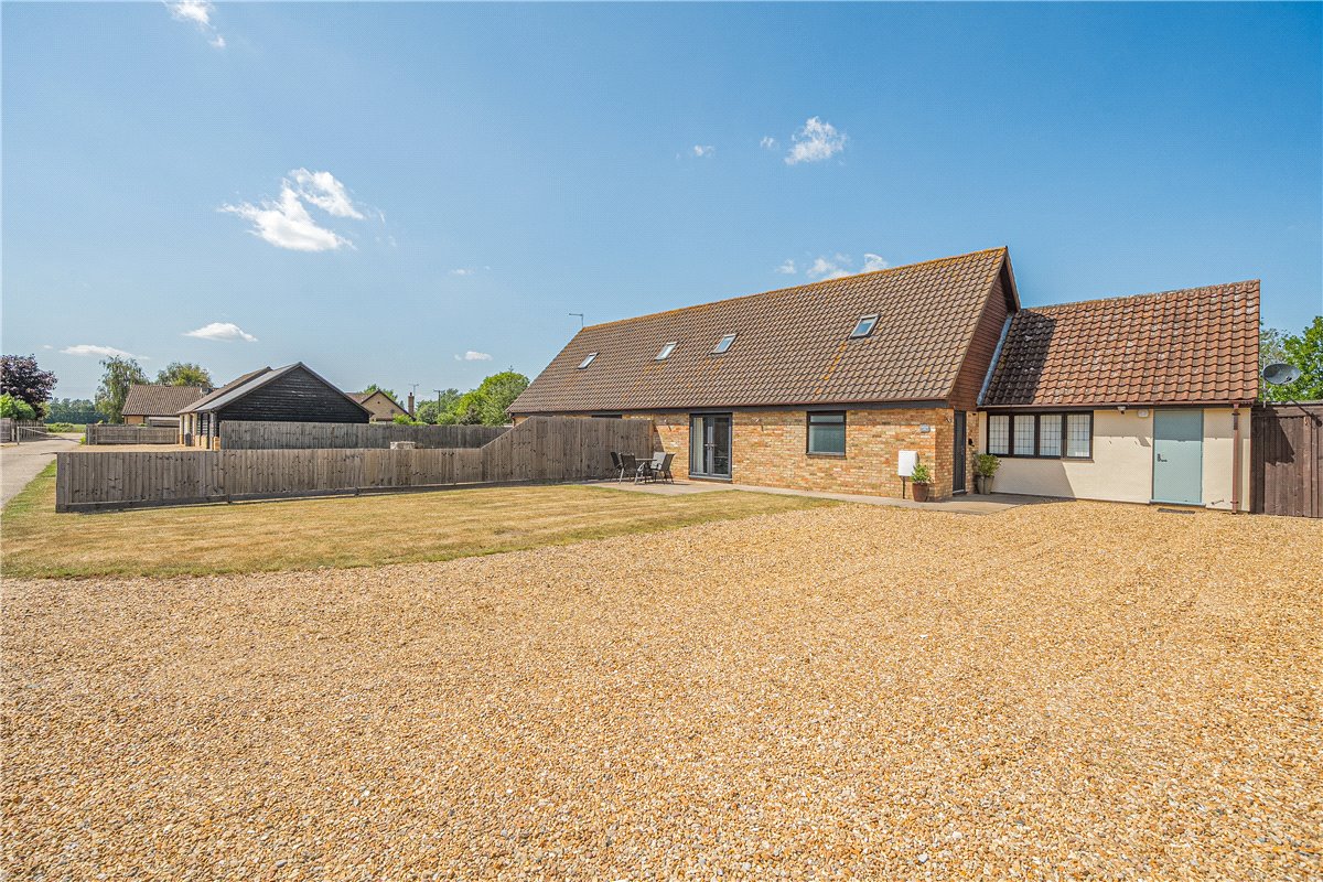  House, Wyton, Huntingdon PE28 - Available