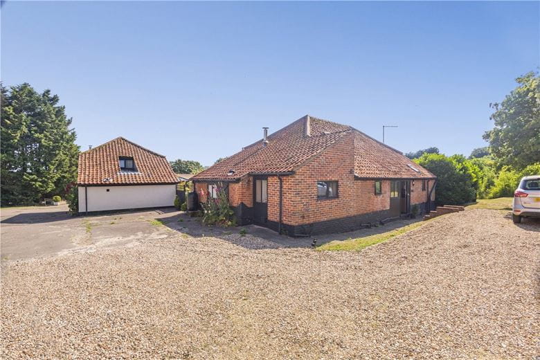  House, Cookley, Halesworth IP19 - Available