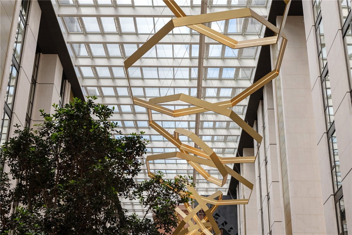 2 bedroom flat, Waterfront Drive, Chelsea Waterfront SW10 - Available