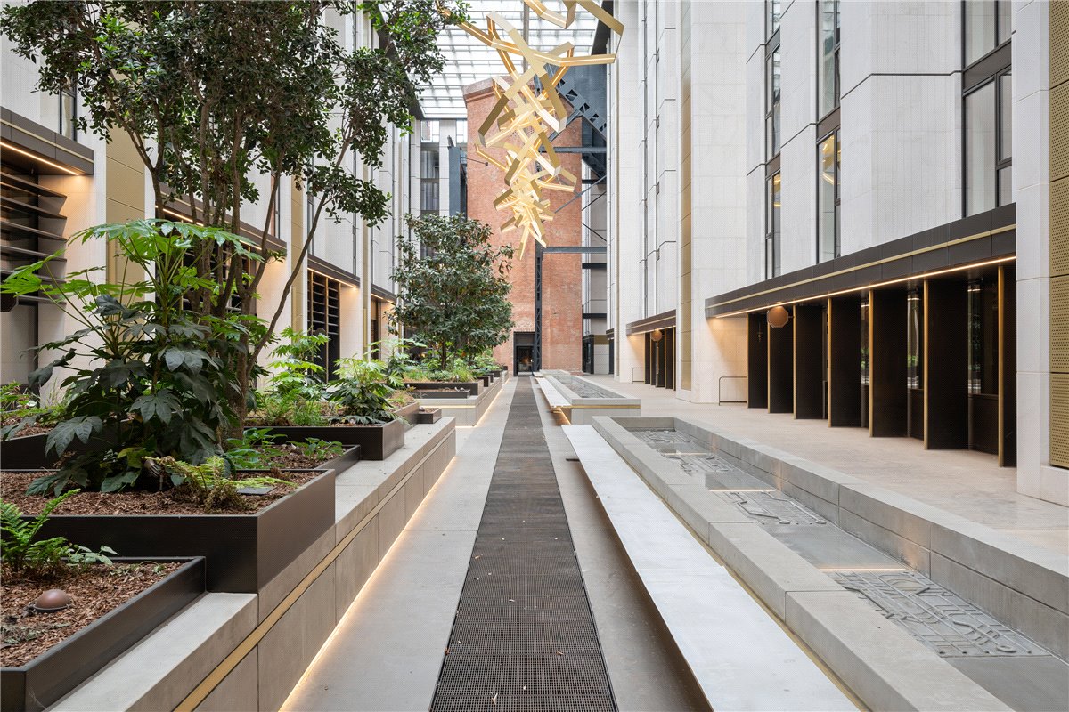 2 bedroom flat, Waterfront Drive, Chelsea Waterfront SW10 - Available