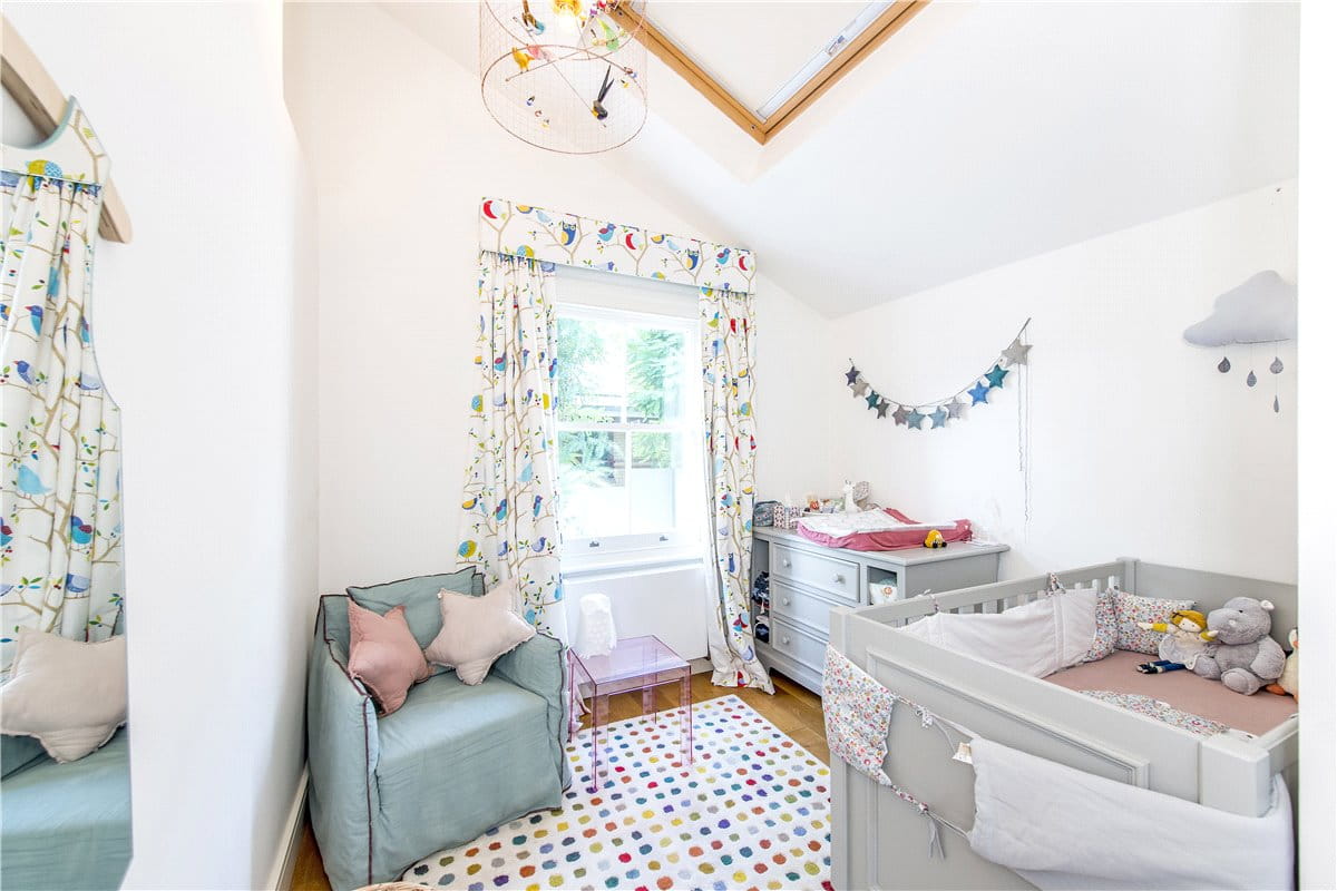 4 bedroom house, Limerston Street, Chelsea SW10 - Sold