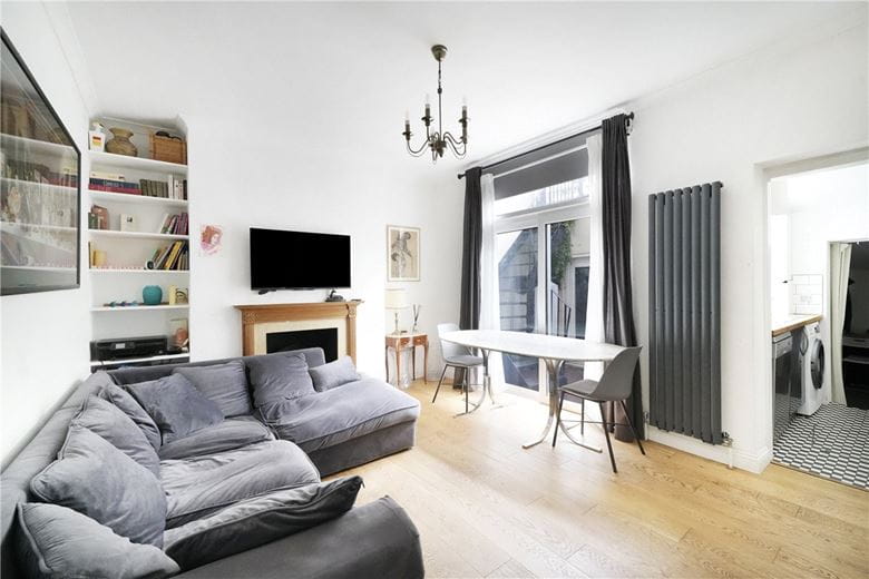 1 bedroom flat, Warwick Way, Pimlico SW1V - Available