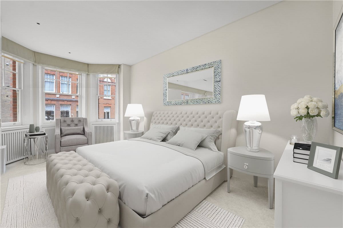 4 bedroom flat, Wynnstay Gardens, Kensington W8 - Available