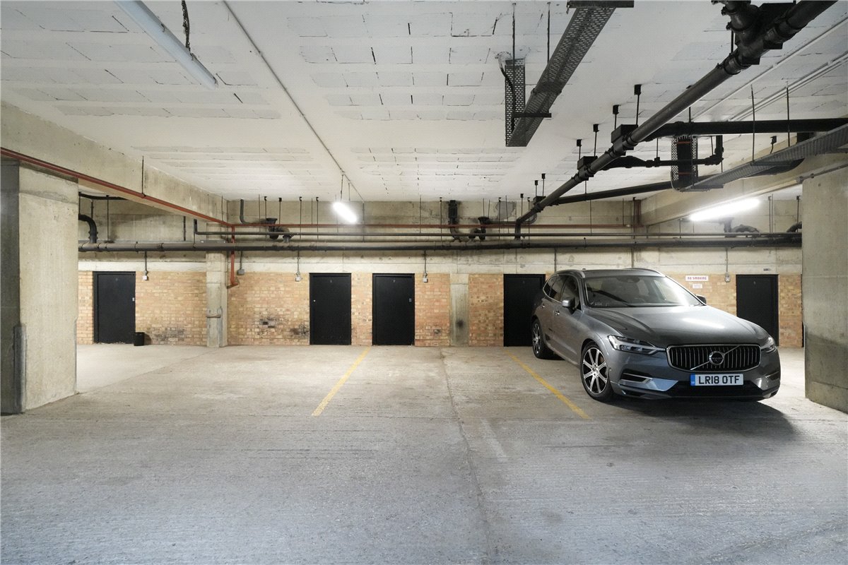  bedroom , Radnor Walk, London SW3 - Sold