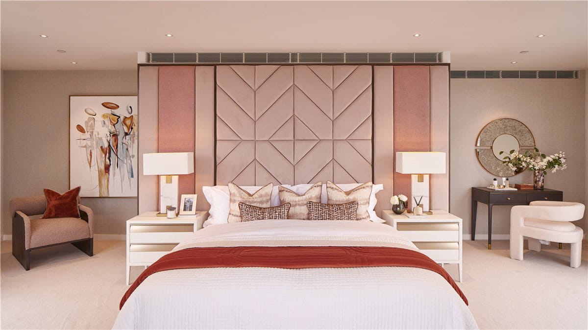 4 bedroom flat, Waterfront Drive, Chelsea Waterfront SW10 - Available