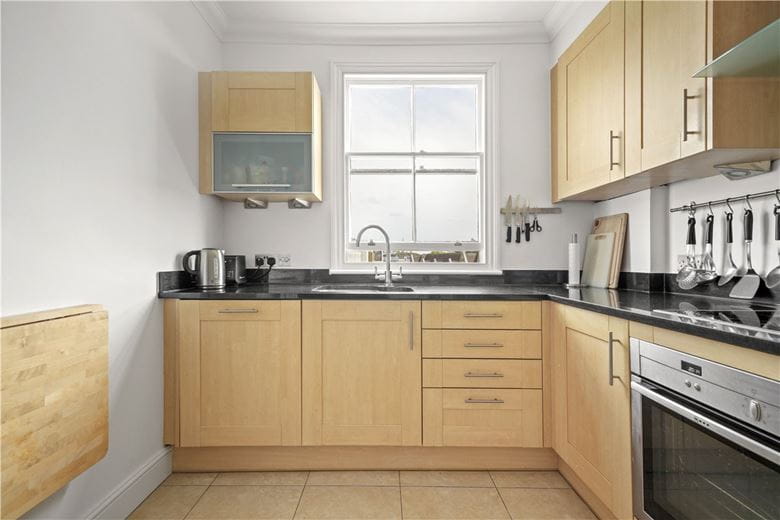 2 bedroom flat, Stanhope Gardens, South Kensington SW7 - Available