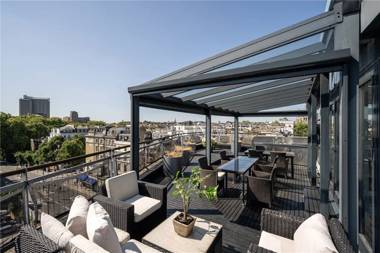 3 bedroom flat, Harrington Road, South Kensington SW7 - Available