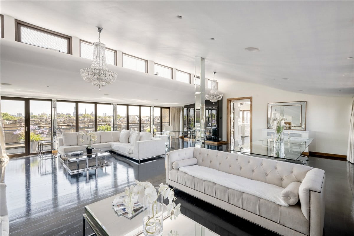 3 bedroom flat, Harrington Road, South Kensington SW7 - Available