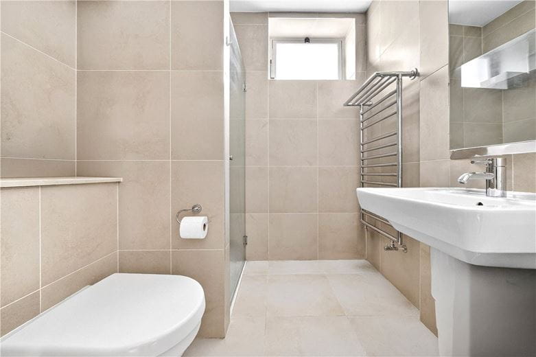 4 bedroom maisonette, Harrington Gardens, South Kensington SW7 - Available