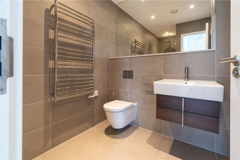 1 bedroom flat, Eagle Yard, Great Eastern Street CB1 - Sold