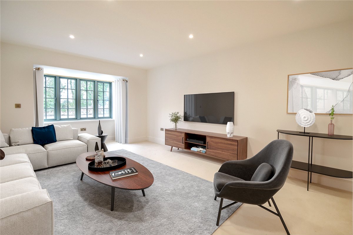 4 bedroom house, Hauxton Road, Little Shelford CB22 - Sold