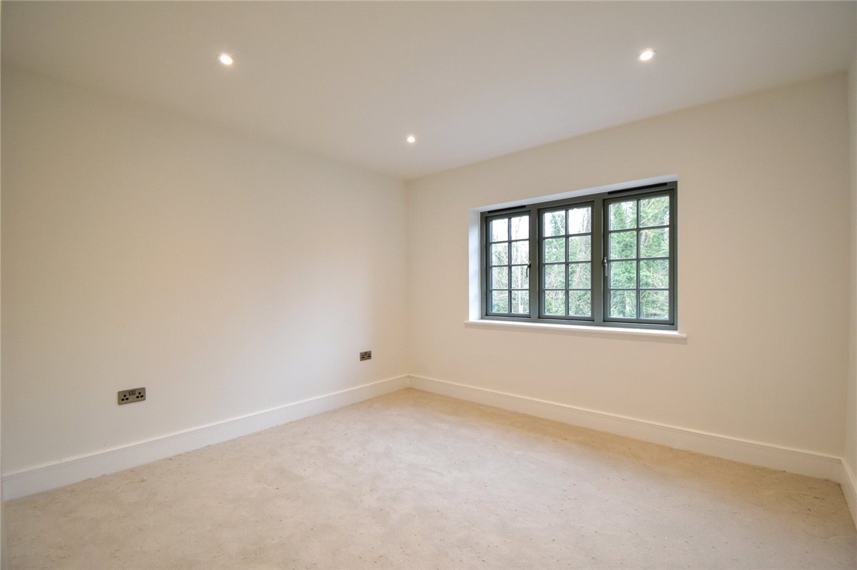 4 bedroom house, Hauxton Road, Little Shelford CB22 - Sold