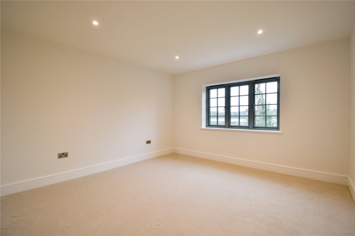 4 bedroom house, Hauxton Road, Little Shelford CB22 - Sold