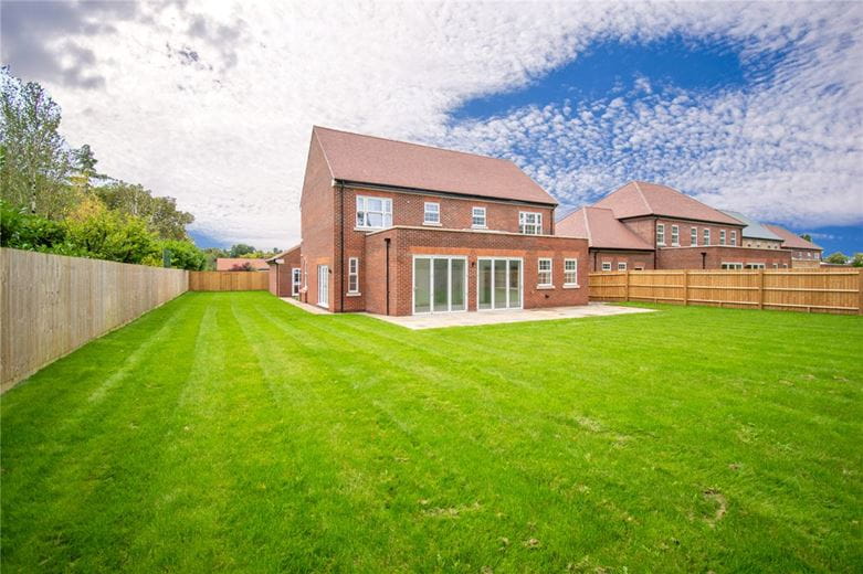 5 bedroom house, Oakfields, Preston SG4 - Sold
