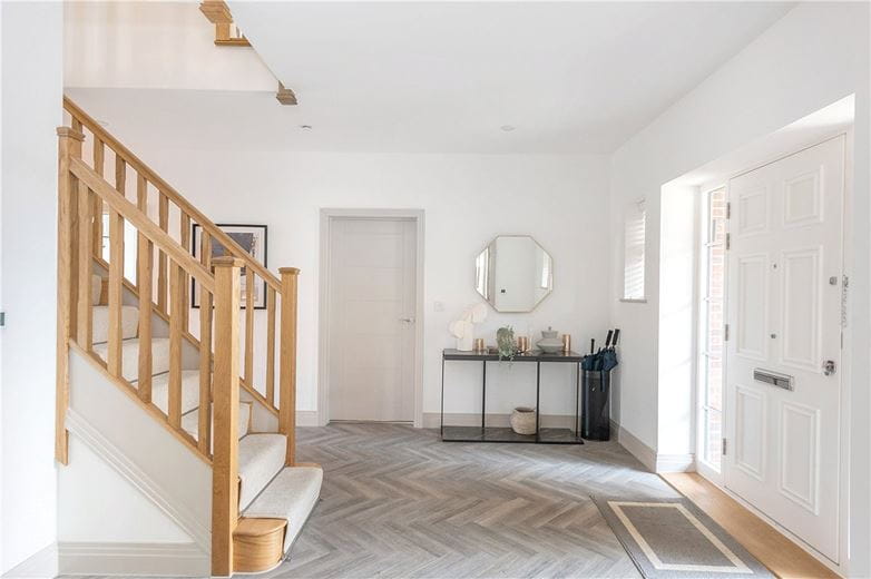 5 bedroom house, Oakfields, Preston SG4 - Sold