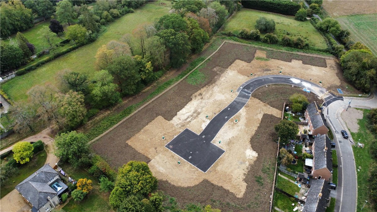  bedroom development plot, Honeysuckle Close, Caxton CB23 - Available