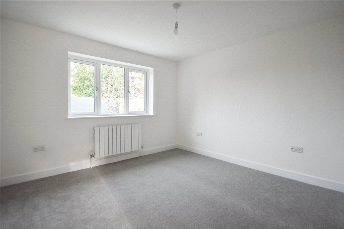 2 bedroom bungalow, Prentice Close, Longstanton CB24 - Available