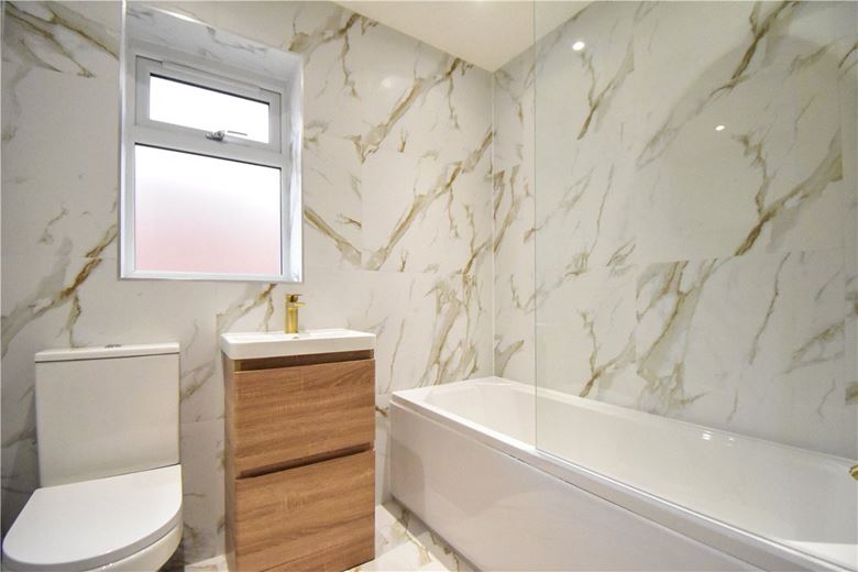 2 bedroom bungalow, Prentice Close, Longstanton CB24 - Available