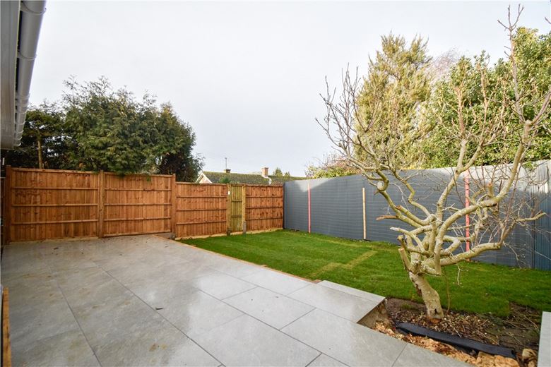 2 bedroom bungalow, Prentice Close, Longstanton CB24 - Available