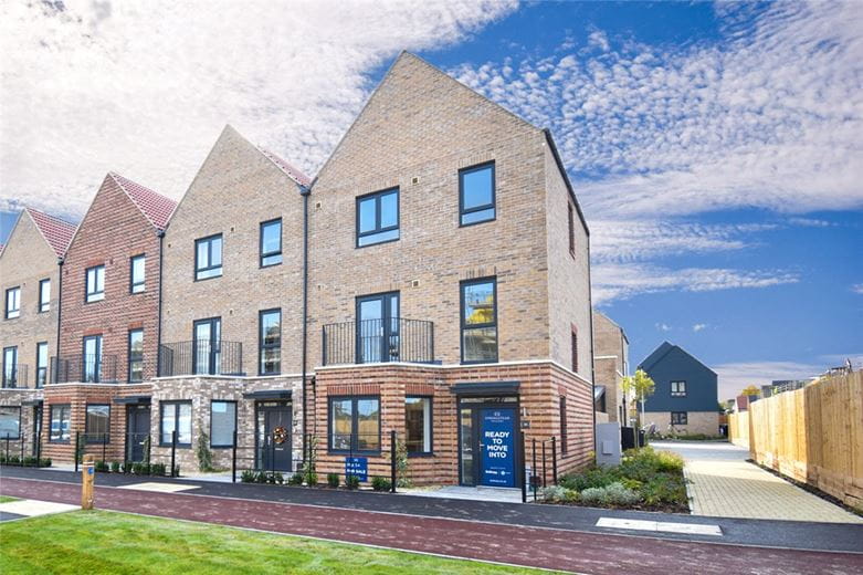 4 bedroom house, Saffron Way, Cherry Hinton CB1 - Available