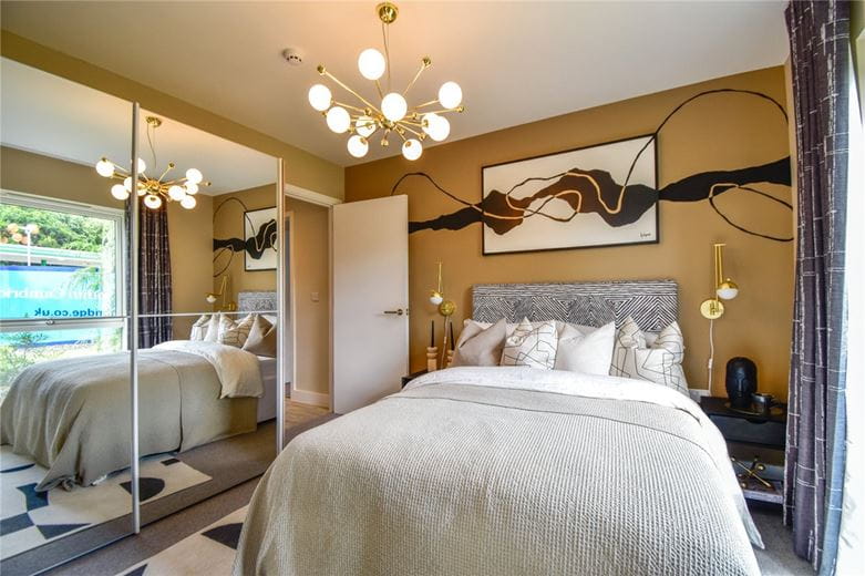 2 bedroom flat, Beta Avenue, Marleigh CB5 - Available