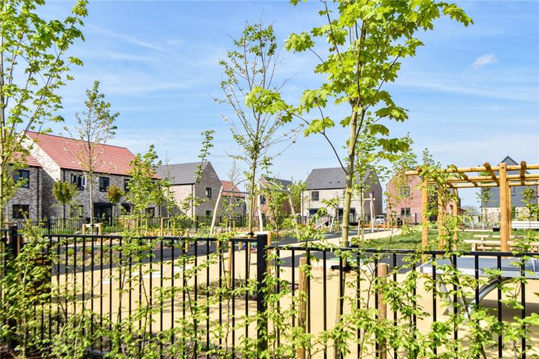 1 bedroom flat, Saffron Way, Cherry Hinton CB1 - Available