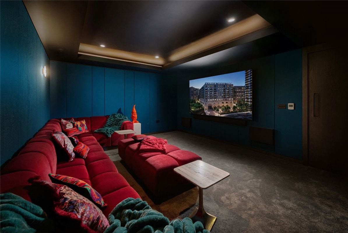 1 bedroom flat, Camden Goods Yard, Chalk Farm Road NW1 - Available