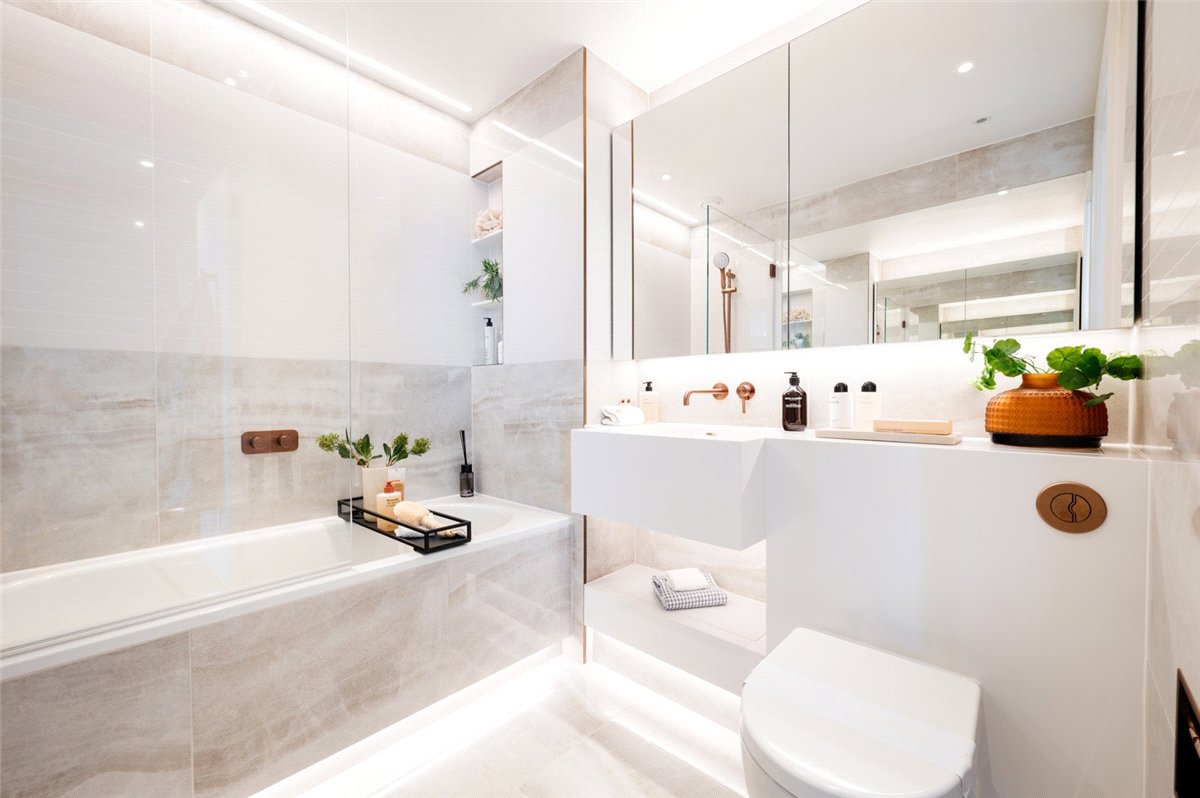 2 bedroom flat, White City Living, 54 Wood Lane W12 - Available