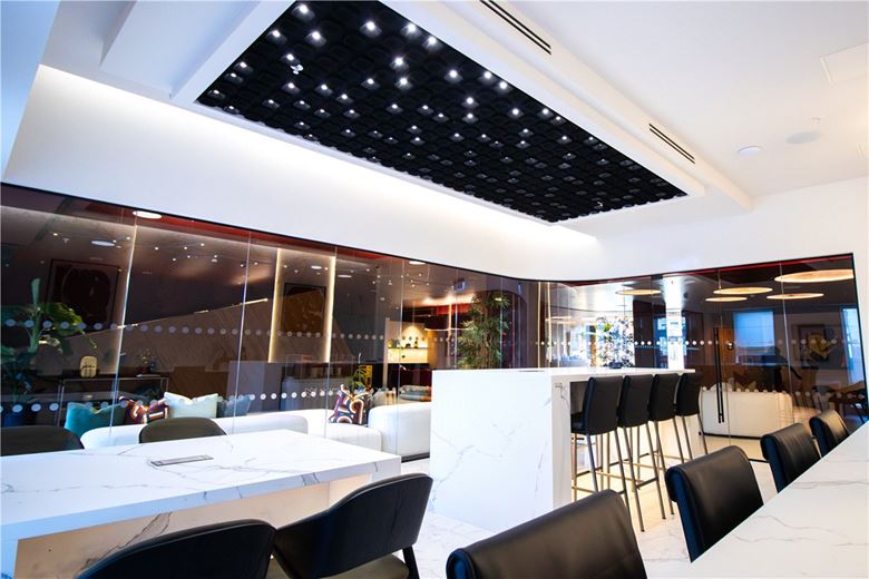 2 bedroom flat, Dutton Street, Manchester M3 - Available