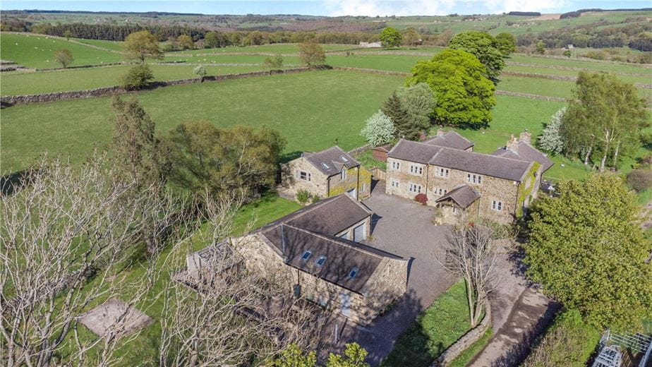 6 bedroom house, Book End Farm, Timble LS21 - Available