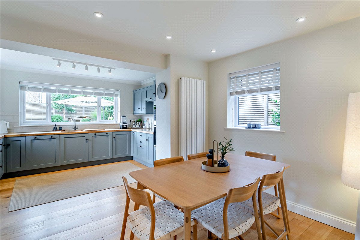 4 bedroom house, Chatsworth Drive, Wetherby LS22 - Sold