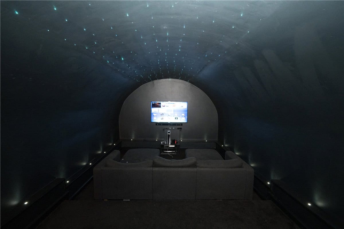 6 bedroom house, Healthwaite Hall, Weeton LS17 - Available