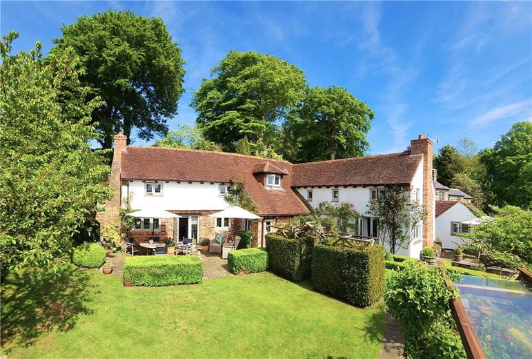 3 bedroom house, Chapel Hill, Kearby LS22 - Available