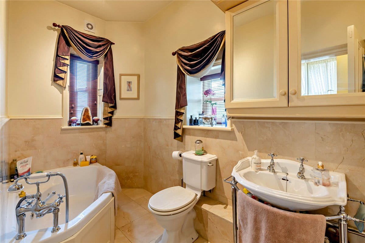 2 bedroom flat, Moor Park, Beckwithshaw HG3 - Available