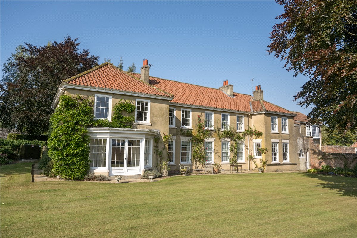 6 bedroom house, Near Bishop Monkton, North Yorkshire HG4 - Available