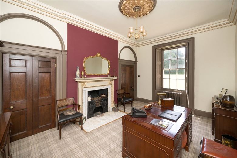  House, Wadworth, Doncaster DN11 - Available