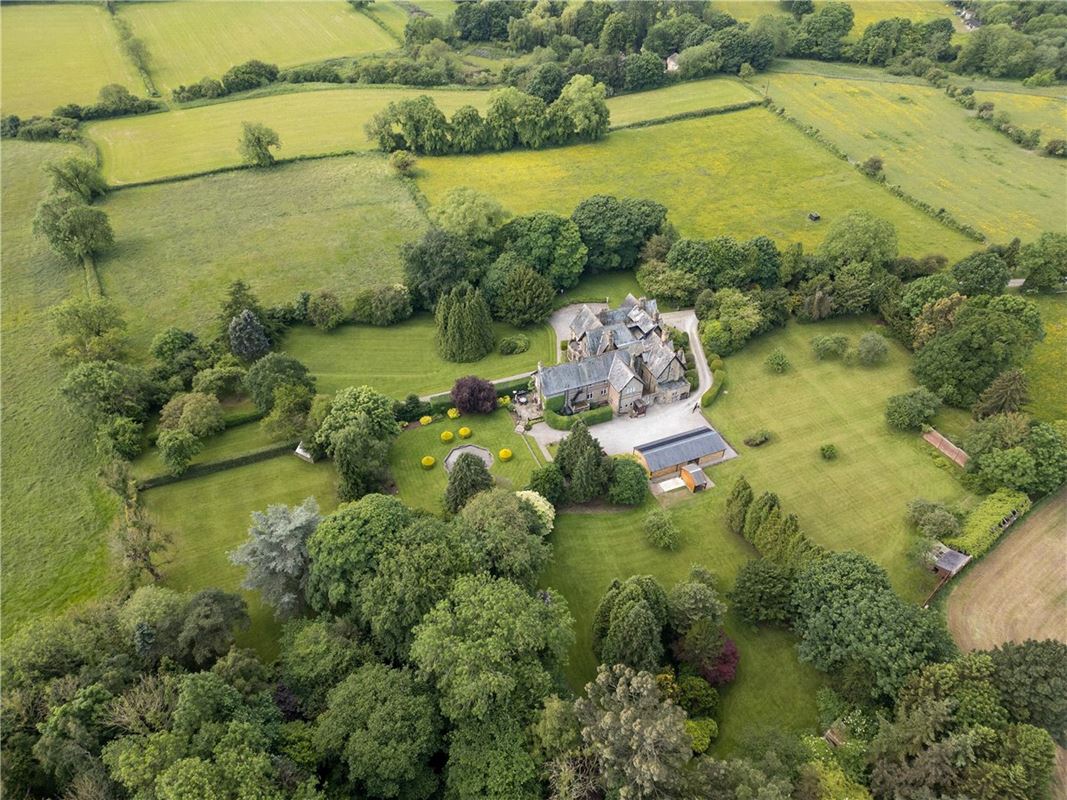 8 bedroom house, Bilton Lane, Harrogate HG1 - Sold STC