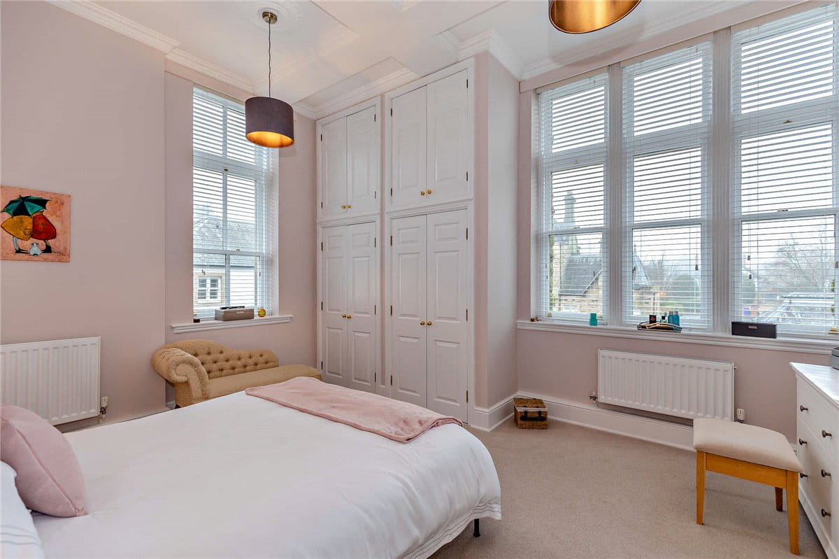 2 bedroom flat, Apartment 9, Ellis House, Ellis Court HG1 - Sold STC