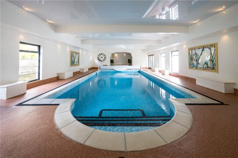 6 bedroom house, Burn Bridge/Pannal, Near Harrogate HG3 - Available
