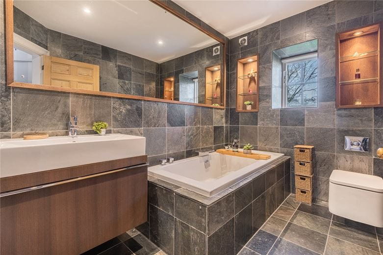 4 bedroom house, High Street, Hampsthwaite HG3 - Sold STC