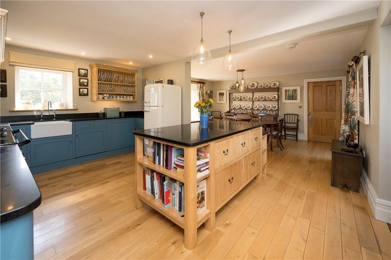 5 bedroom house, Lothersdale, Near Skipton BD20 - Available