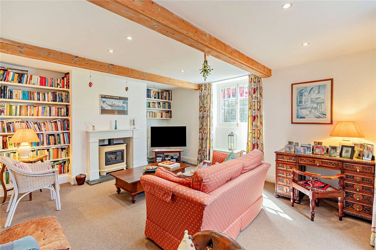 5 bedroom house, Church Square, Harrogate HG1 - Available