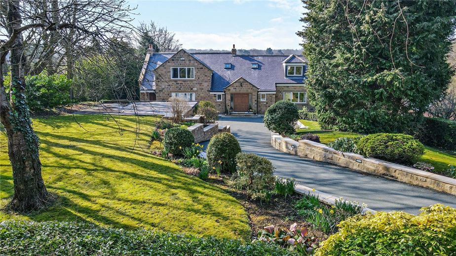 5 bedroom house, Nidd Bank, Knaresborough HG5 - Sold STC