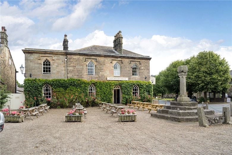  bedroom house, The Boars Head Hotel & Birchwood House Annexe, Ripley HG3 - Available