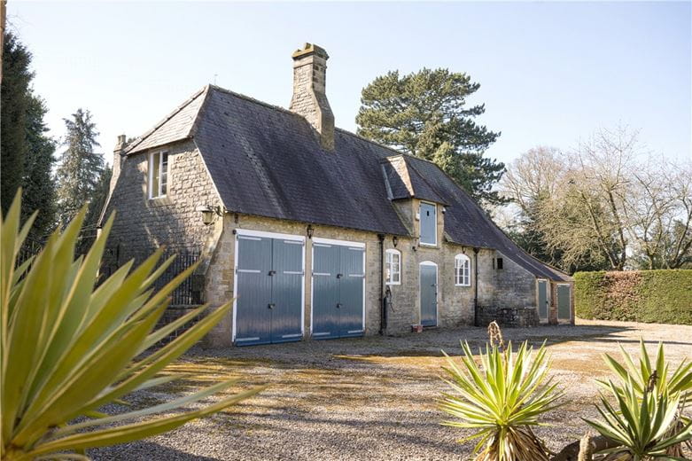 7 bedroom house, Baldersby-St-James, Thirsk YO7 - Available